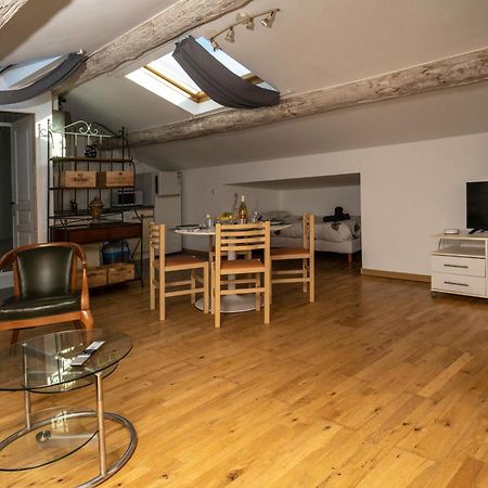 Saëns 7-T2 avec garage privé optionnel-Centre historique et plages à 16km ! Béziers Exterior foto